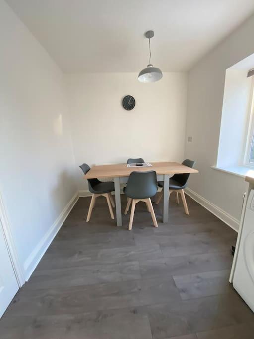 Stunning Apartment In The Heart Of Broadway Broadway  Buitenkant foto